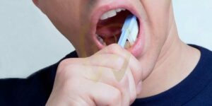 Are You Supposed to Brush Your Teeth Before or After Breakfast? Finding the Right Routine